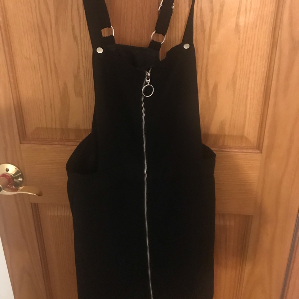 Overall dress